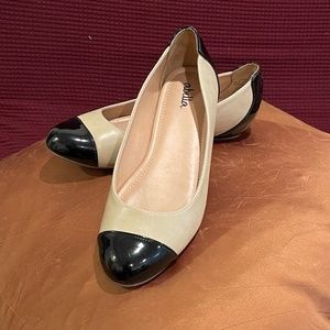 Ballet flats